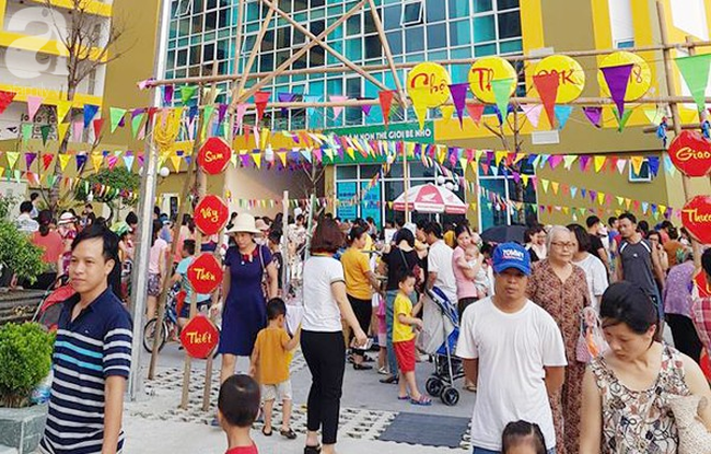 Hà Nội: Cư dân chung cư thức thâu đêm dựng trại cho trẻ vui Trung thu - Ảnh 15.