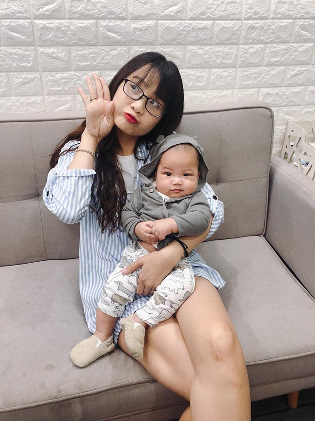 Tết Trung thu của các hot mom: bà bầu Hằng Túi dắt cả đàn con đi dạo phố, Meo Meo đi du lịch Thái Lan cùng con trai cưng - Ảnh 3.