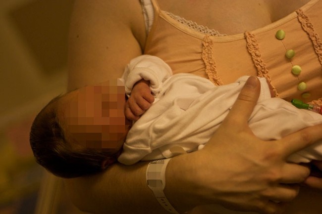 Anti Vắc-xin: Theo Anti Vắc-Xin mẹ khiến con 2 tháng tuổi nguy kịch - Ảnh 1.