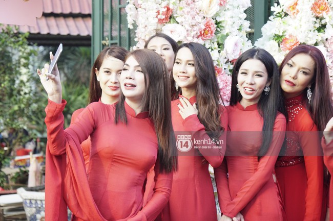 Những dàn phù dâu, phù rể toàn trai xinh gái đẹp khiến đám cưới của sao Việt hot hơn bao giờ hết - Ảnh 5.