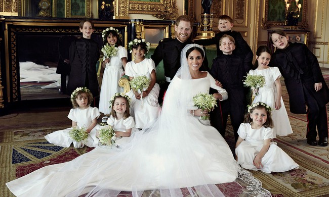 Bí mật tinh tế phía sau váy cưới của Meghan Markle lại khiến người ta nhớ đến công nương Diana và Kate Middleton - Ảnh 3.