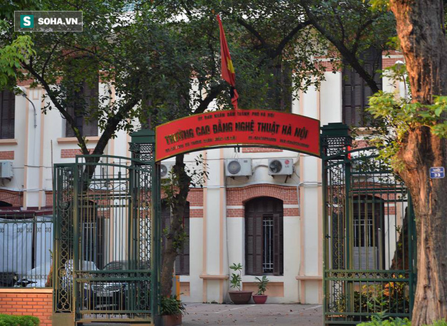 Khắp nơi treo cờ rủ Quốc tang Chủ tịch nước Trần Đại Quang - Ảnh 19.