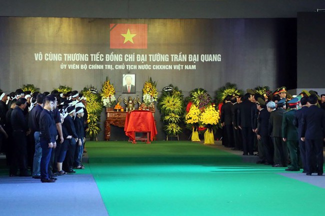 Chủ tịch nước Trần Đại Quang trở về đất mẹ - Ảnh 26.