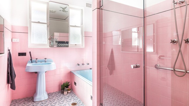 5 tuyệt chiêu chống ẩm cho nhà tắm vô cùng hiệu quả bạn nhất thiết phải biết - Ảnh 1.