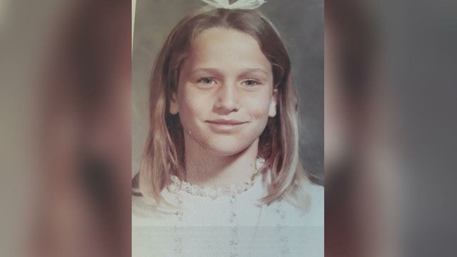 45 năm chìm trong bí ẩn, vụ cô bé 11 tuổi bị sát hại cuối cùng cũng có được những manh mối đầu tiên về khuôn mặt kẻ thủ ác - Ảnh 2.