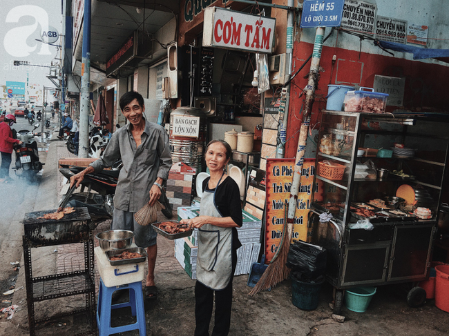 Cơm tấm bà Ròm 30 năm tuổi ở Sài Gòn: sườn nướng ngon đến nỗi từng bị một thương hiệu cơm tấm nổi tiếng xin mua lại công thức - Ảnh 4.