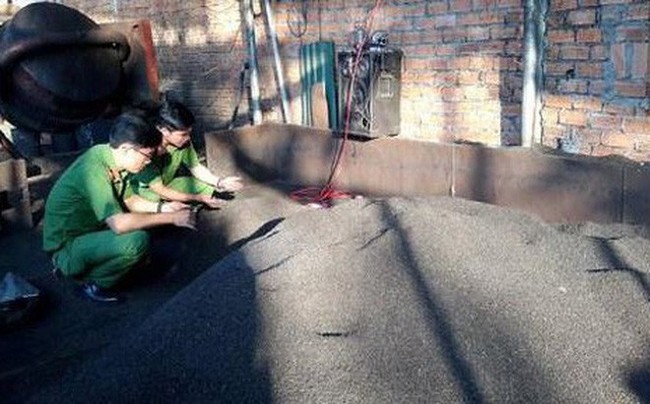 Công an kết luận vụ “phế phẩm trộn pin” - Ảnh 1. Công an kết luận vụ “phế phẩm trộn pin” - Ảnh 1.