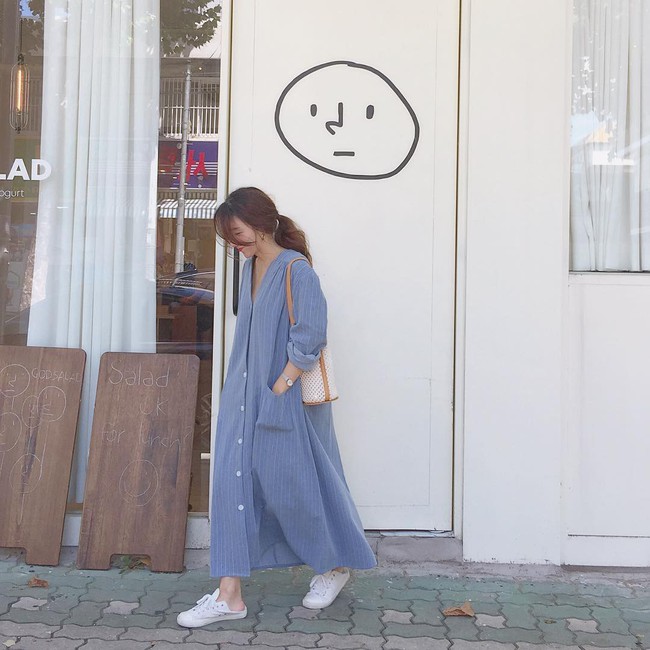 Street style Châu Á: 15 bộ đồ tuần này rất đáng để bạn học tập cho mùa thu cận kề  - Ảnh 3.