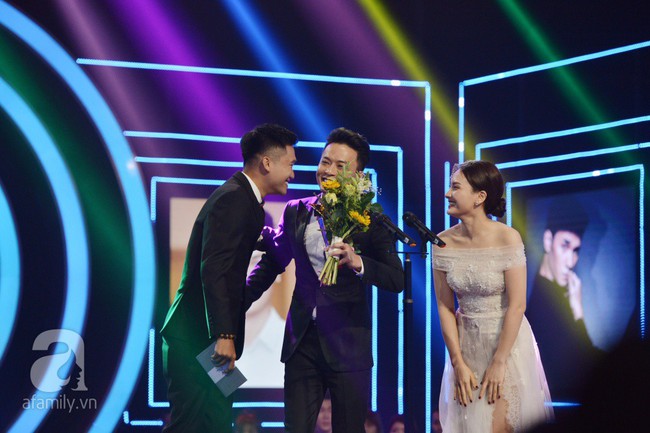 Cặp đôi Bảo Thanh - Mr Cần Trô Xuân Nghị pha trò nhạt nhẽo và khó hiểu tại VTV Awards - Ảnh 4.