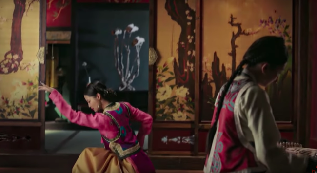 Quyết giành thị tẩm, chị gái bán sâm đẹp nhất hậu cung mặc Hanbok nhảy múa theo phong cách Korea  - Ảnh 8.