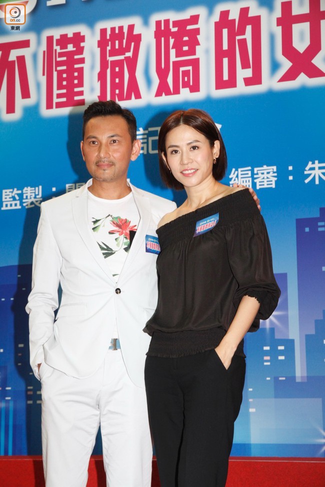 Dàn nam diễn viên TVB chứng minh tuổi tác không là gì khi phong độ vẫn luôn đỉnh cao, U50 vẫn thần thái ngất trời - Ảnh 10.