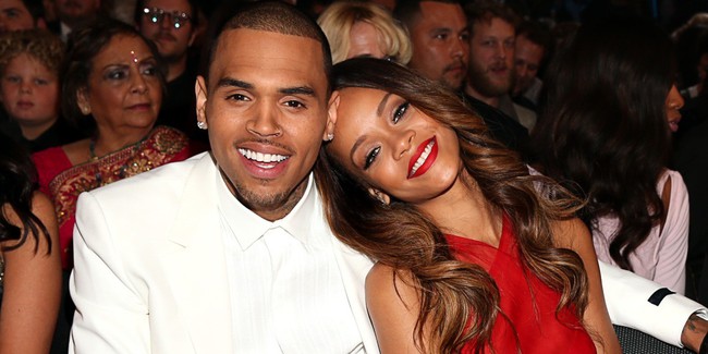 Từng bị đánh tới thừa sống, thiếu chết nhưng Rihanna vẫn quan tâm đến Chris Brown - Ảnh 1.
