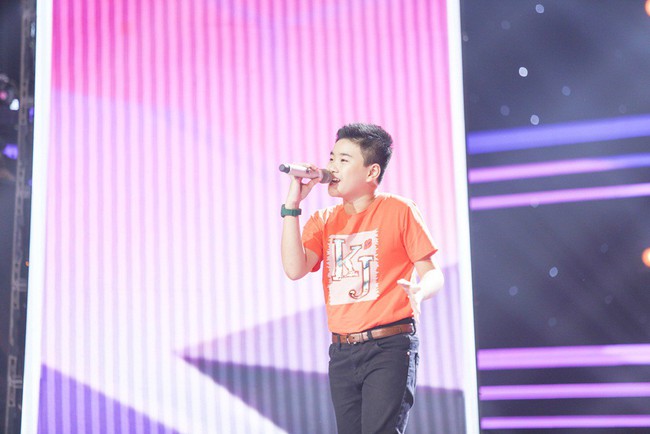 Giành thí sinh The Voice Kids, Bảo Anh bị Lưu Hương Giang nhắc nhở: Rụng lông mi giả kìa em - Ảnh 11.
