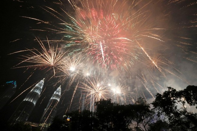 Không khí năm mới bao trùm Châu Á: Hồng Kông, Singapore, Bangkok hân hoan chào đón năm 2019 - Ảnh 19.