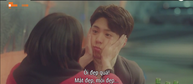 Cảnh Song Hye Kyo say xỉn trong Encounter gợi nhớ bác sĩ Kang của Hậu duệ mặt trời - Ảnh 5. Cảnh Song Hye Kyo say xỉn trong Encounter gợi nhớ bác sĩ Kang của Hậu duệ mặt trời - Ảnh 5.