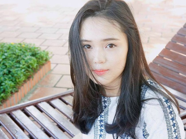 Duy Mạnh đưa bạn gái về ra mắt, mẹ chàng hậu vệ bất ngờ tiết lộ về con người thật của nàng dâu tương lai - Ảnh 4. Duy Mạnh đưa bạn gái về ra mắt, mẹ chàng hậu vệ bất ngờ tiết lộ về con người thật của nàng dâu tương lai - Ảnh 4.