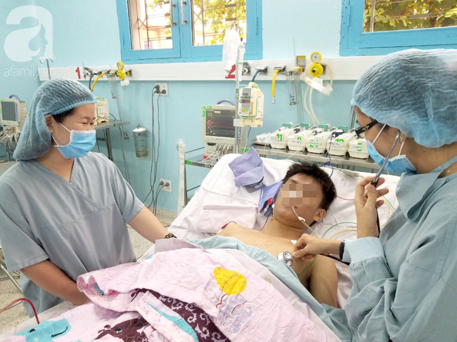 10 kỹ thuật y tế nổi bật năm 2018 tại TP. HCM: Gấu ngủ đông cứu Việt kiều, phẫu thuật robot cứu mạng thai phụ - Ảnh 5.