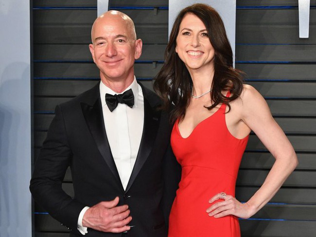 Tuổi thơ dữ dội của Jeff Bezos: Họ Bezos là của cha dượng, cha đẻ biệt tích mấy chục năm mới gặp lại - Ảnh 6.