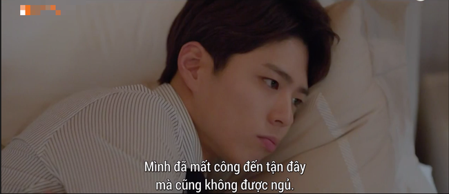 Lần đầu ngủ chung giường với phi công trẻ, Song Hye Kyo đã biểu cảm thế này - Ảnh 7.