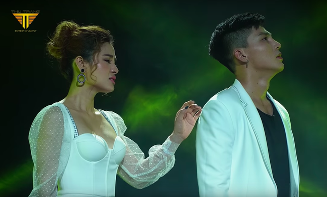 Phương Trinh Jolie cặp kè trai trẻ, ngọt ngào hát nhạc phim của Thu Trang - Ảnh 3. Phương Trinh Jolie cặp kè trai trẻ, ngọt ngào hát nhạc phim của Thu Trang - Ảnh 3.