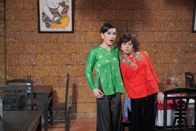 Duy Khánh hóa đầu bếp chuyên nghiệp, bất ngờ đối đầu với thánh nữ Bolero - Ảnh 9. Duy Khánh hóa đầu bếp chuyên nghiệp, bất ngờ đối đầu với thánh nữ Bolero - Ảnh 9.