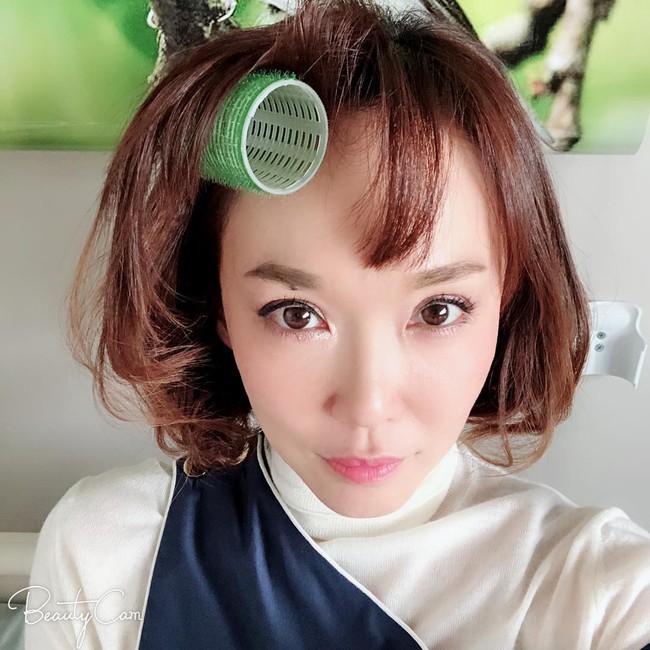 Ngắm Phạm Văn Phương, chẳng ai nghĩ cô đã 48 tuổi và đây là 7 tips chăm sóc da của nhan sắc huyền thoại này - Ảnh 2.