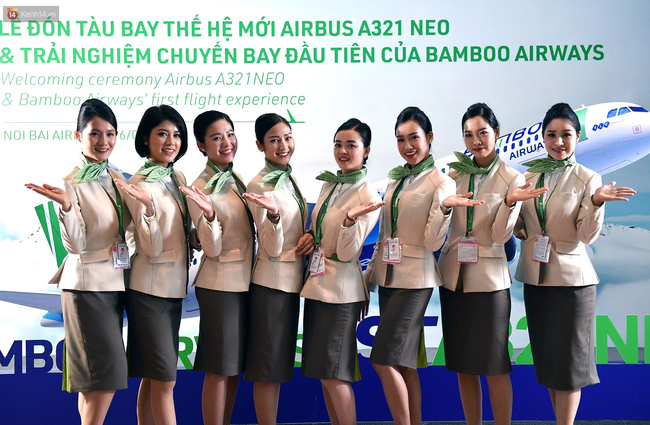 Phải công nhận, đồng phục của tiếp viên Bamboo Airways không chỉ lịch sự mà còn rất đẹp và trendy - Ảnh 3.