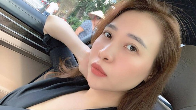 Soi nhất cử nhất động của sao Việt (1/1) - Ảnh 7.