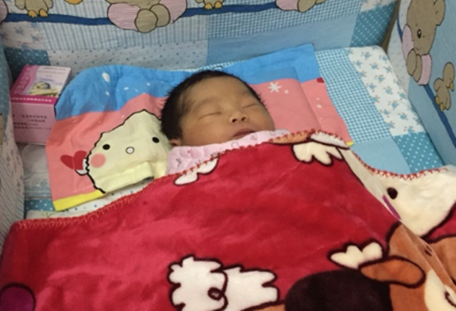 8 ngày sau sinh, bác sĩ nhìn thấy điều kinh khủng ở rốn em bé và tức giận vì sự thiếu hiểu biết của mẹ - Ảnh 2. 8 ngày sau sinh, bác sĩ nhìn thấy điều kinh khủng ở rốn em bé và tức giận vì sự thiếu hiểu biết của mẹ - Ảnh 2.