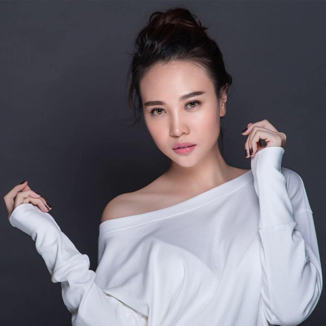 Đàm Thu Trang - mỹ nhân showbiz duy nhất được đích thân nữ đại gia Như Loan mang sính lễ tới rước về làm dâu - Ảnh 2.