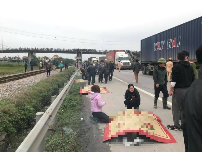 Hải Dương: Xe tải lao vào đoàn đi viếng nghĩa trang liệt sĩ, 8 người tử vong, 5 người nhập viện  - Ảnh 3.