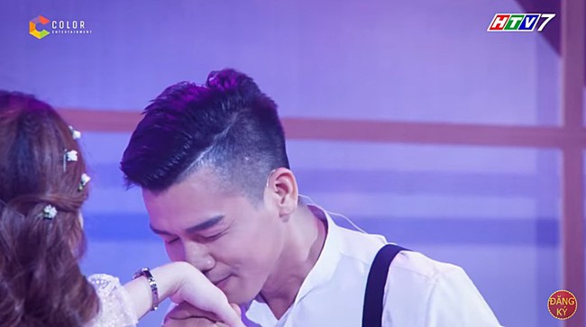 Fan Người ấy là ai? tố chàng trai màu tím trong tập của Hương Giang từng ôm hôn nữ chính của show hẹn hò khác - Ảnh 5.