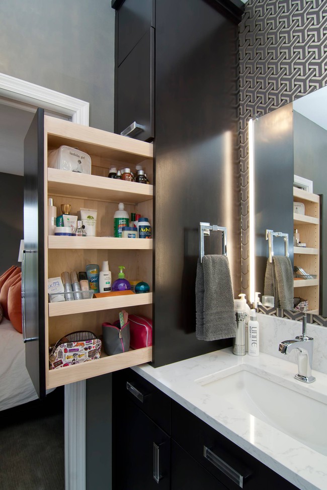 7 ý tưởng lưu trữ ẩn trong phòng tắm bạn không thể không biết để sở hữu phòng tắm rộng hơn diện tích thật - Ảnh 4.