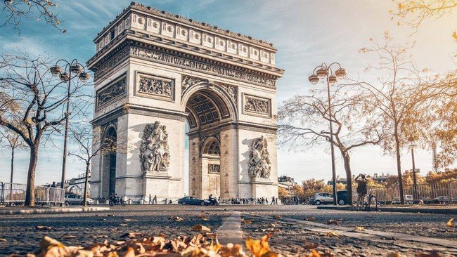 Toàn bộ tình tiết 33 ngày mắc kẹt ở Paris của cô gái bỗng dưng bị giam giữ trên đất Pháp  - Ảnh 7.