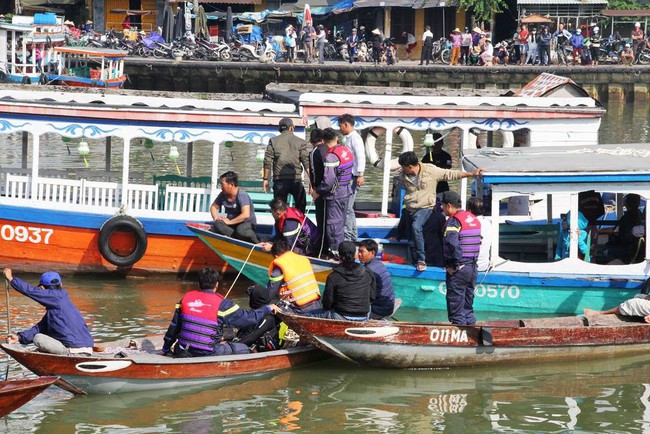 Lời kể của bé gái 14 tuổi thoát chết khi bố chở cả gia đình lao xuống sông vì cãi nhau với mẹ - Ảnh 2.