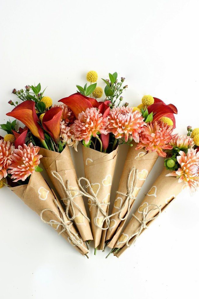 Ngoài đào và quất, những loại hoa này cũng nên được trang trí trong nhà bạn cho Tết thêm đầm ấm sum vầy - Ảnh 4.