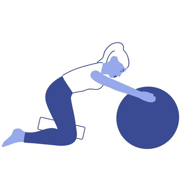Các bài tập với bóng tăng cường khả năng cân bằng và sức mạnh của cơ thể - Ảnh 5.