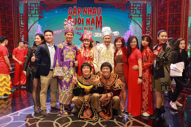 Tự Long nói về Táo Quân 2019: Chúng tôi sống vì Táo mà quên hết trách nhiệm với gia đình - Ảnh 5. Tự Long nói về Táo Quân 2019: Chúng tôi sống vì Táo mà quên hết trách nhiệm với gia đình - Ảnh 5.