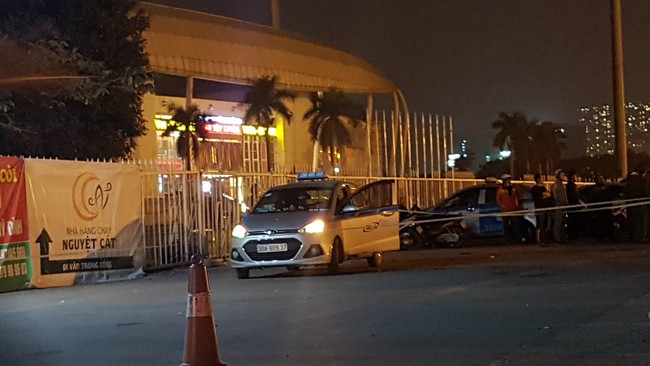 Vụ tài xế taxi tử vong nghi bị sát hại ở Hà Nội: Khách lên xe không gọi qua tổng đài - Ảnh 3.