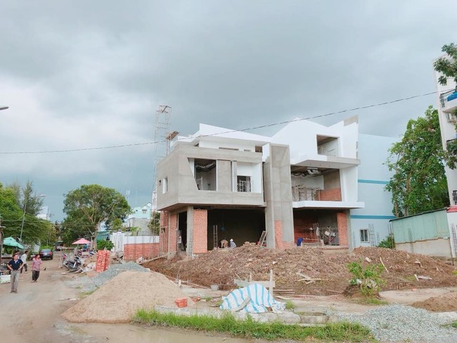 Ngắm biệt thự tiền tỷ khang trang, hiện đại của diễn viên Quốc Trường, người tình của Hân trong Gạo nếp gạo tẻ - Ảnh 10. Ngắm biệt thự tiền tỷ khang trang, hiện đại của diễn viên Quốc Trường, người tình của Hân trong Gạo nếp gạo tẻ - Ảnh 10.