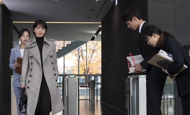 Điểm lại những yếu tố đáng mong chờ trong nửa cuối phim của Song Hye Kyo và Park Bo Gum - Ảnh 4.