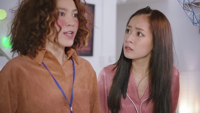 Mối tình đầu của tôi: Chi Pu hốt hoảng khi bị Bình An bắt gặp tại khách sạn - Ảnh 10. Mối tình đầu của tôi: Chi Pu hốt hoảng khi bị Bình An bắt gặp tại khách sạn - Ảnh 10.