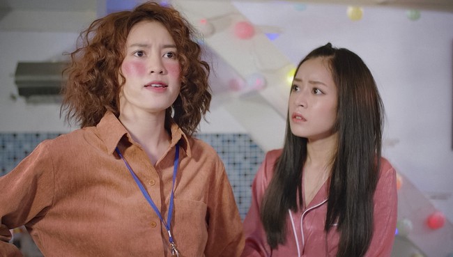 Mối tình đầu của tôi: Chi Pu hốt hoảng khi bị Bình An bắt gặp tại khách sạn - Ảnh 11. Mối tình đầu của tôi: Chi Pu hốt hoảng khi bị Bình An bắt gặp tại khách sạn - Ảnh 11.