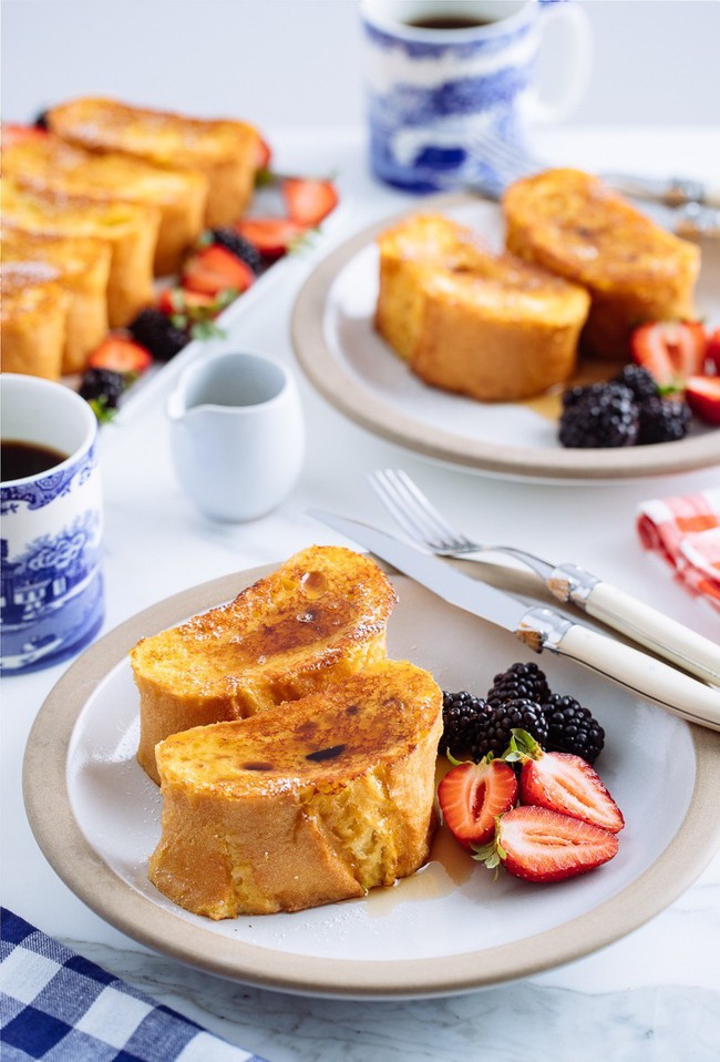 Bữa sáng cuối tuần lãng mạn với món bánh mì nướng kinh điển từ nước Pháp - Ảnh 9.