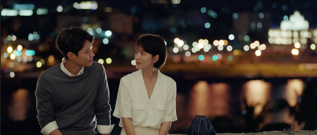 Song Hye Kyo thử thách sự kiên nhẫn của Song Joong Ki bằng nụ hôn cuồng nhiệt dài gần 1 phút với Park Bo Gum - Ảnh 3.