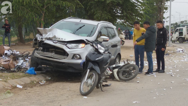 Tài xế xe điên ở Hà Nội tông tử vong đôi vợ chồng khi đang đi ăn cỗ về, còn rất trẻ? - Ảnh 1.