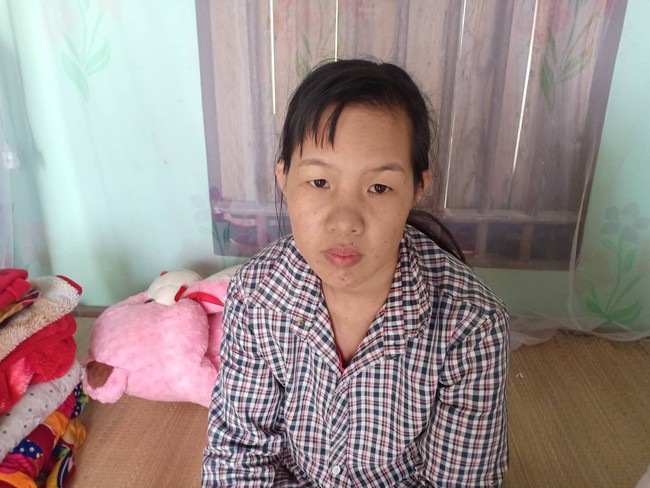 Ánh mắt cầu cứu của bé trai 8 tháng sống phụ thuộc vào máy thở: “Nếu ngừng bóp bình oxy con tôi sẽ ngưng thở” - Ảnh 6. Ánh mắt cầu cứu của bé trai 8 tháng sống phụ thuộc vào máy thở: “Nếu ngừng bóp bình oxy con tôi sẽ ngưng thở” - Ảnh 6.