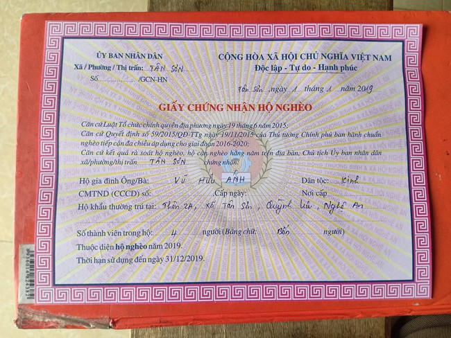 Ánh mắt cầu cứu của bé trai 8 tháng sống phụ thuộc vào máy thở: “Nếu ngừng bóp bình oxy con tôi sẽ ngưng thở” - Ảnh 7. Ánh mắt cầu cứu của bé trai 8 tháng sống phụ thuộc vào máy thở: “Nếu ngừng bóp bình oxy con tôi sẽ ngưng thở” - Ảnh 7.