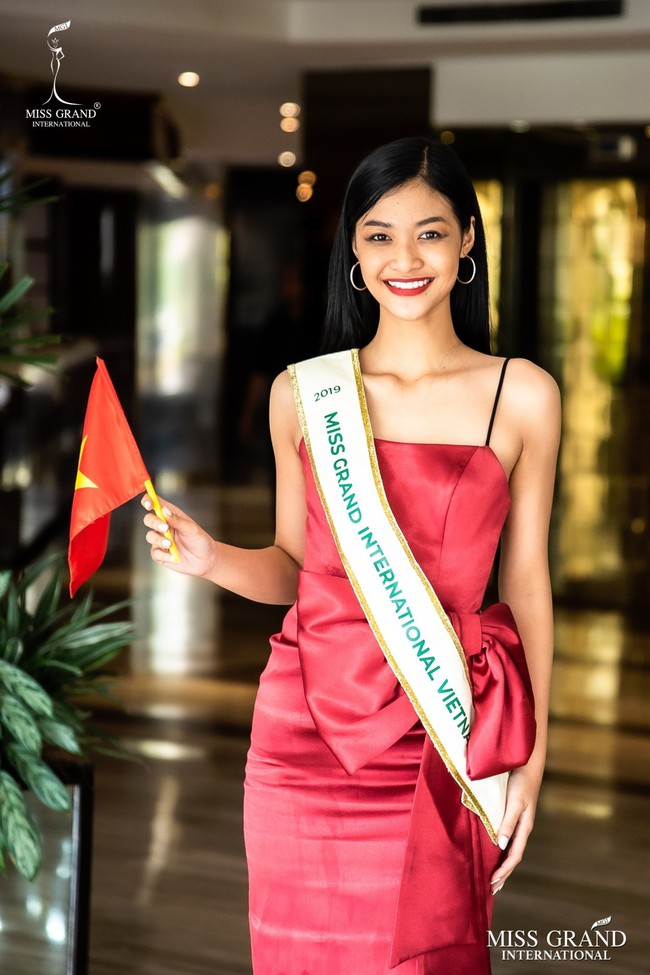 Miss Grand International: Á hậu Kiều Loan lên tiếng sau sự cố khách sạn ở Venezuela bốc cháy - Ảnh 1.