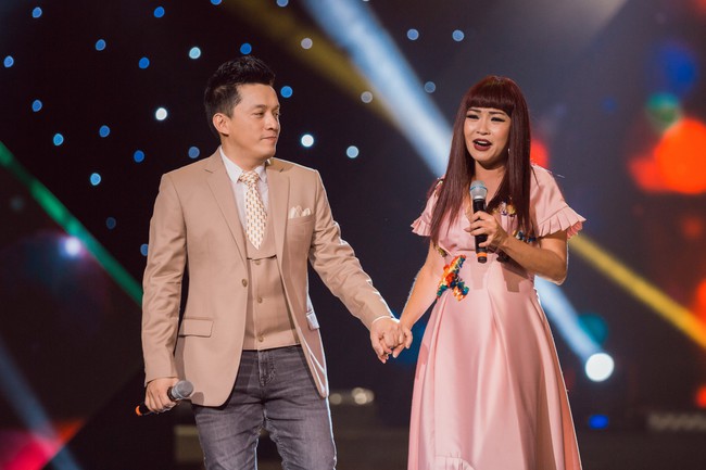 Phương Thanh bức xúc chuyện bầu show sắp xếp tên không trật tự: "Lệ Quyên hay Mỹ Tâm không thể để lên trên Hồng Nhung, Mỹ Linh hay tôi" - Ảnh 2. Phương Thanh bức xúc chuyện bầu show sắp xếp tên không trật tự: "Lệ Quyên hay Mỹ Tâm không thể để lên trên Hồng Nhung, Mỹ Linh hay tôi" - Ảnh 2.
